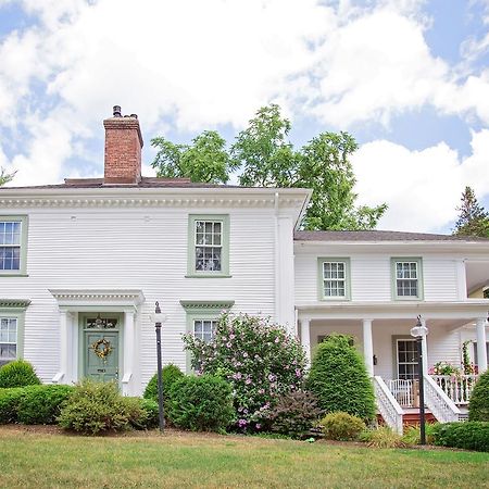 Daniel Stebbins B&B South Hadley Exterior foto